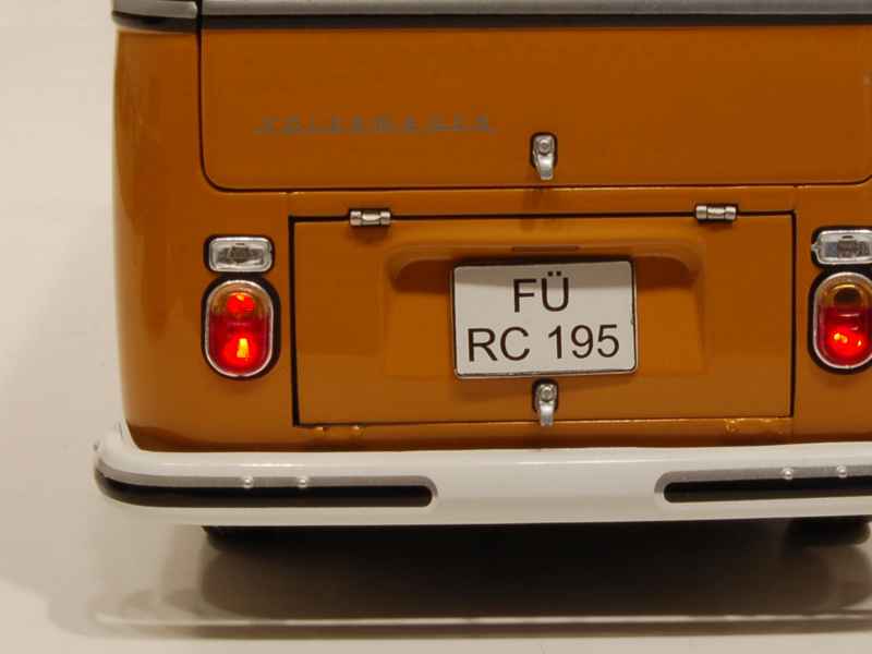 62804 Volkswagen Combi T2a Bus 1967