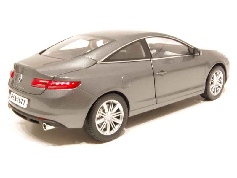 62813 Renault Laguna Coup&eacute; 2008