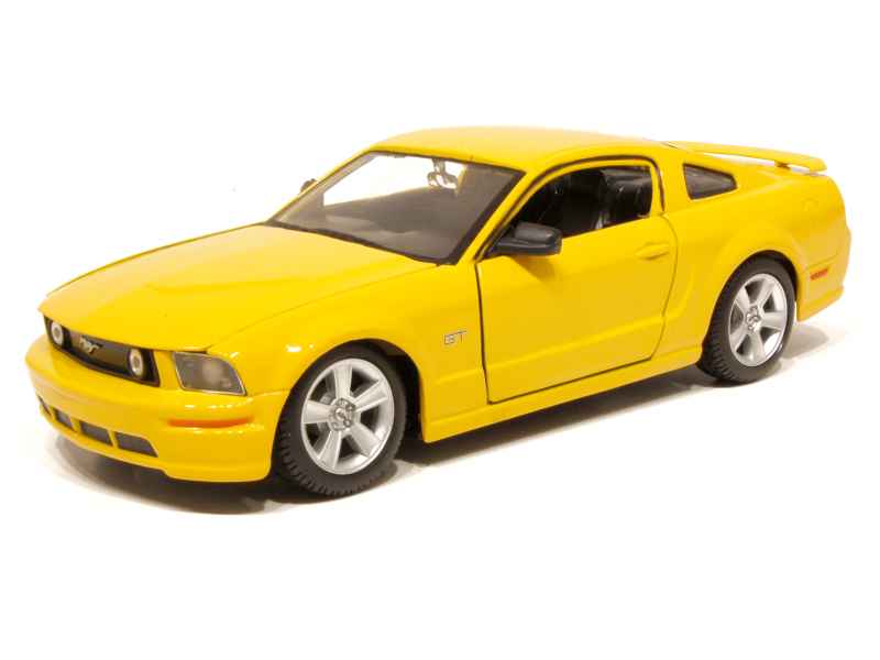 63004 Ford Mustang GT 2006