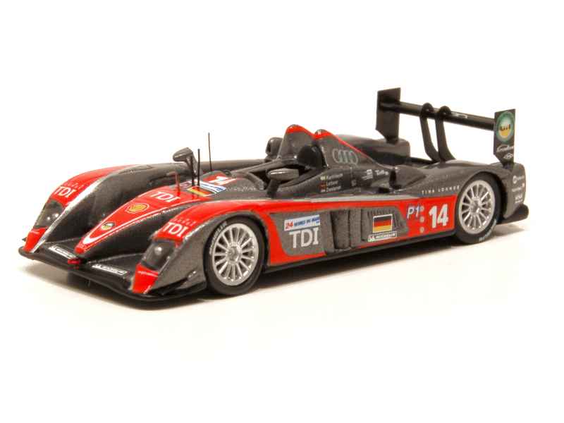 63490 Audi R10 TDi Le Mans 2009