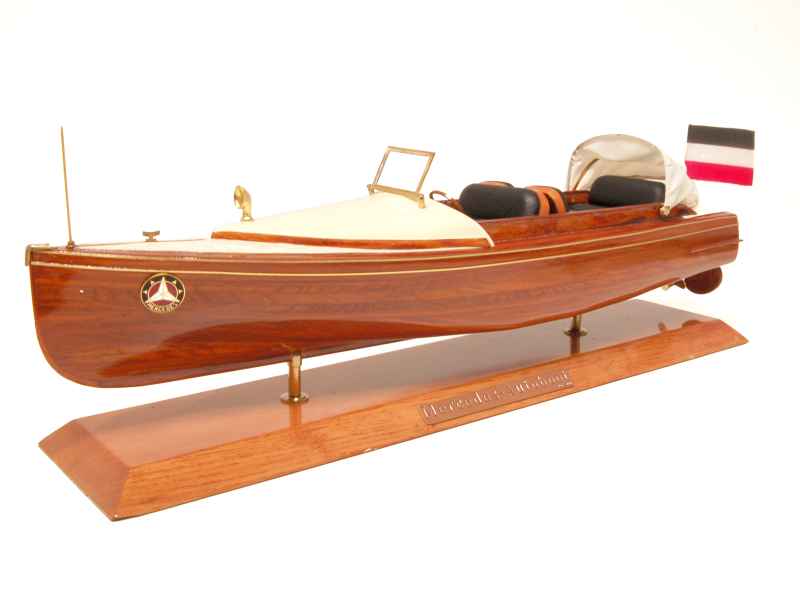 63568 Divers Bateau Mercedes