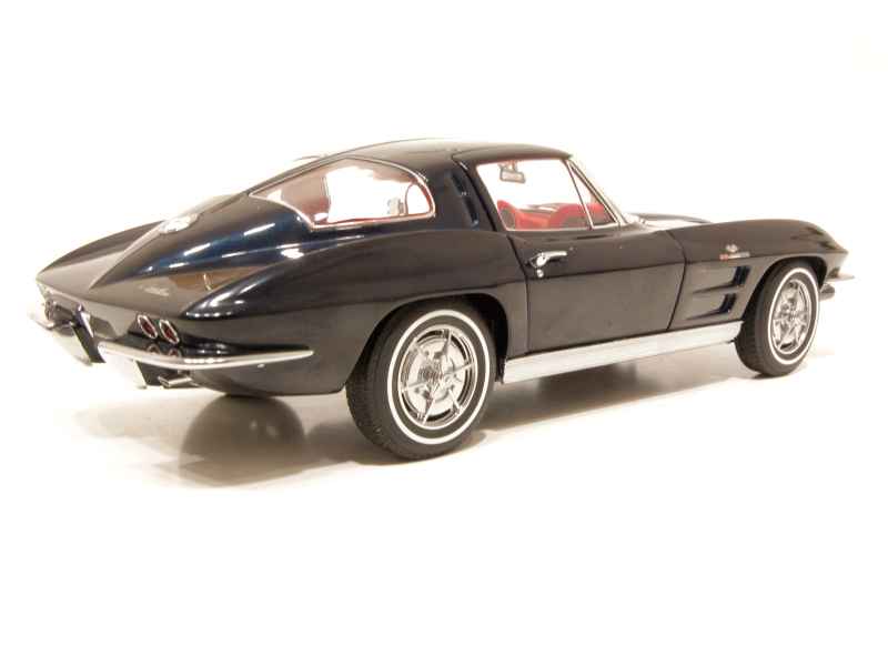 Chevrolet Corvette Coupe Année 1963 daytona bleu 1:18 AUTOart