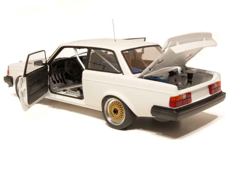 Volvo 240 Turbo Custom 1984 Bleu - Miniature 1/18 IXO 18CMC090