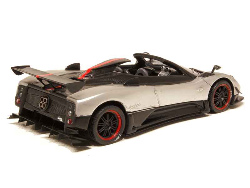 Pagani Zonda R evo racing. Mondo 1:43 - Collection