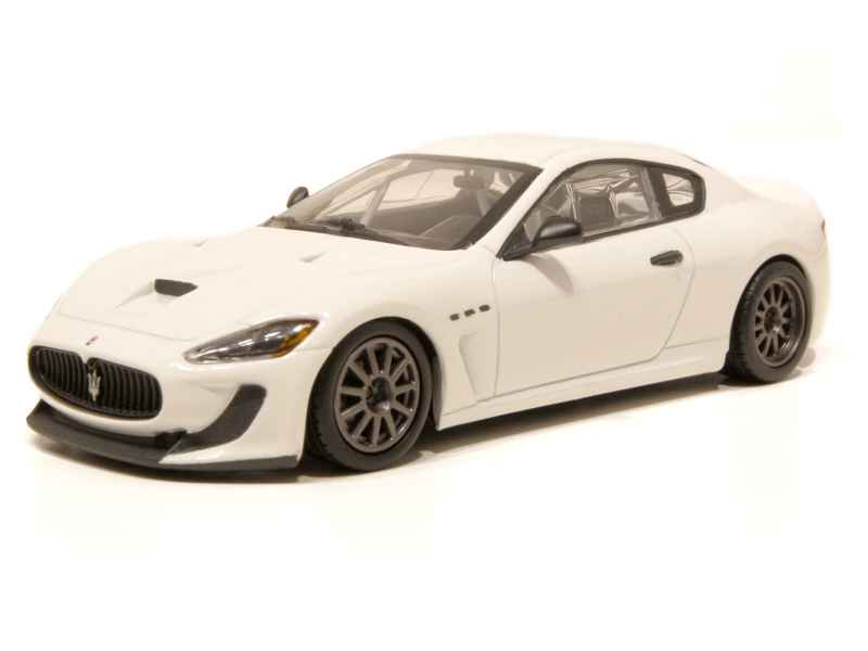 1/43 マセラティ グランツーリスモ MC GT4 2010 ホワイト Maserati - GranTurismo MC GT4 2010 - Minichamps - 1/43 - Autos