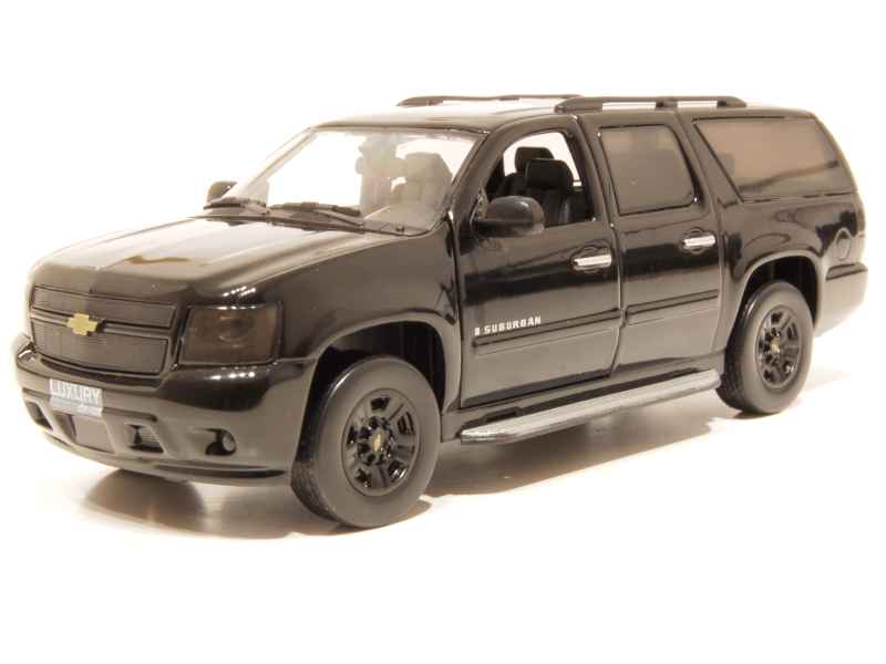 Chevrolet suburban игрушка