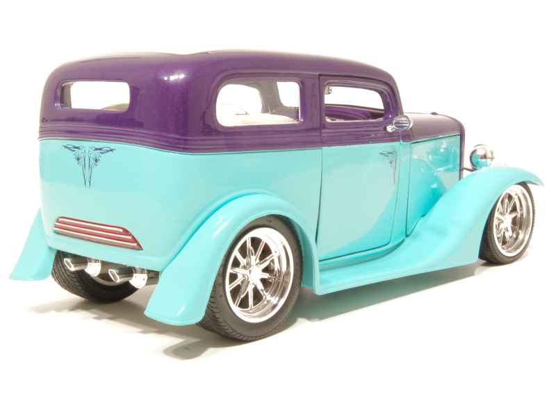 64799 Ford Model A Sedan 1931