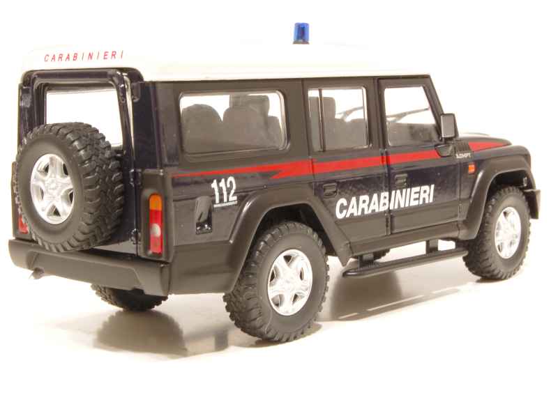 64806 Iveco Massif Carabinieri 2008