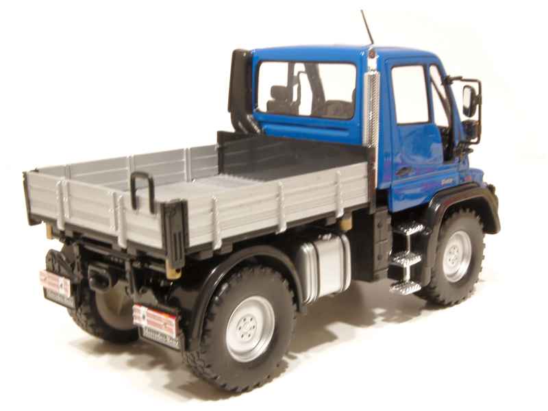 64842 Mercedes Unimog U400 2005