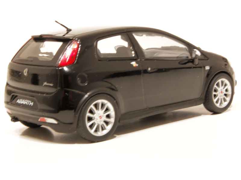 64889 Fiat Grande Punto Abarth 2008