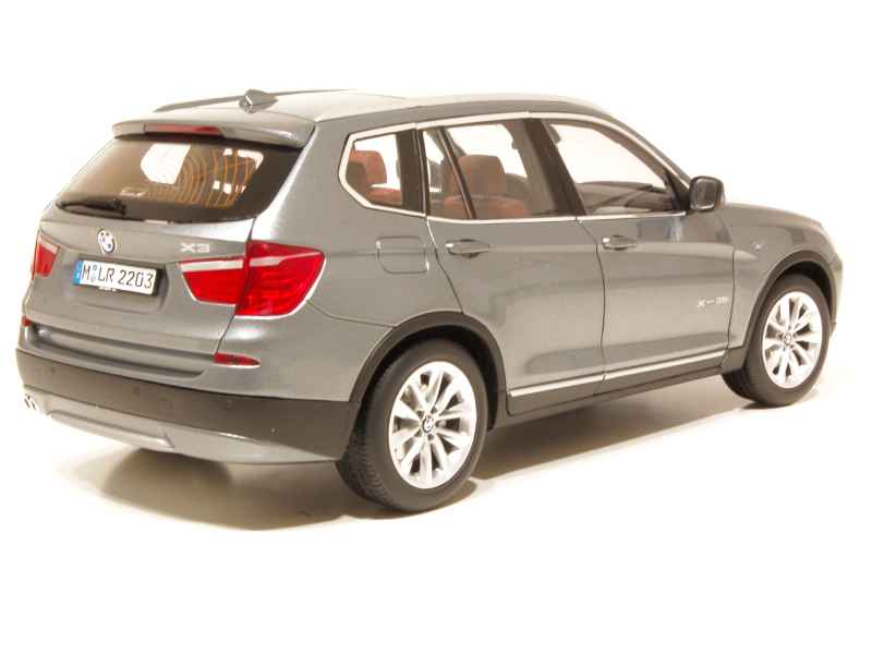 65006 BMW X3/ F25 2010