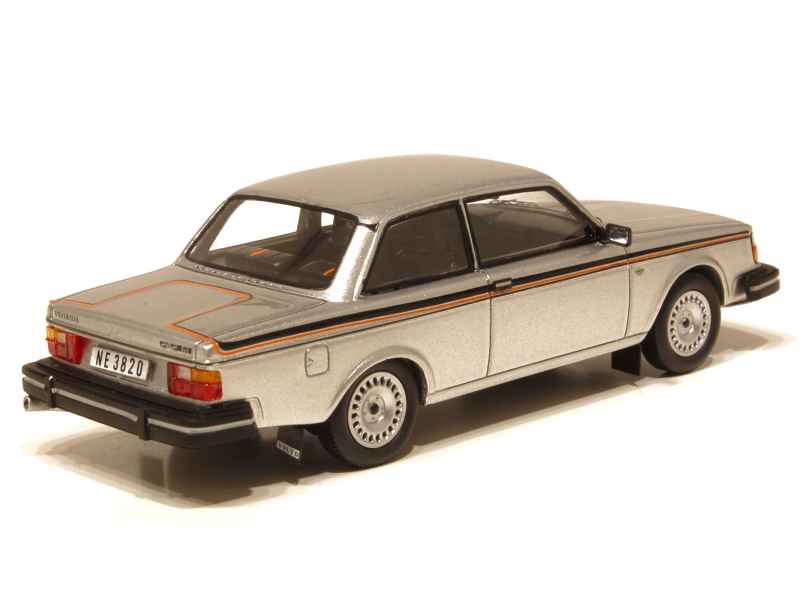 65060 Volvo 242 GT
