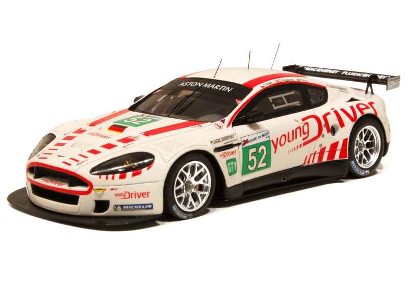 Aston Martin DBR9 le Mans 2005 - Spark Models 1/24 - UK Aston Martin DBR9 le Mans 2005 - Spark Models 1/24 - UK