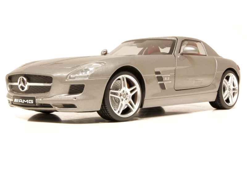 Mercedes SLS AMG C197 2009 – Maisto 1/18 – Métal Monté – Neuf
