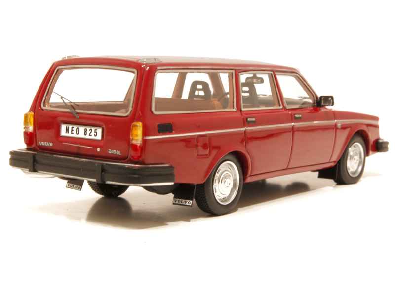 65220 Volvo 245 DL Break 1974