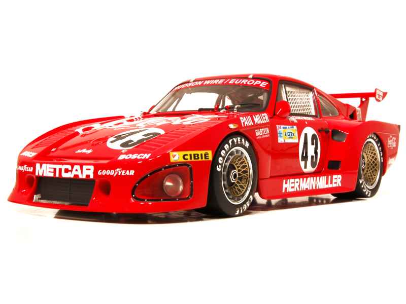 Quartzo Porsche 935 K3 - Modèle 1/43, 24h Du Mans 1981 No 61, Sur Socle Bois