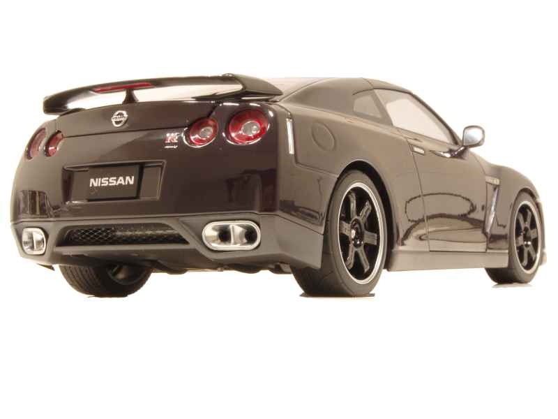 65286 Nissan GT-R SpecV / R35