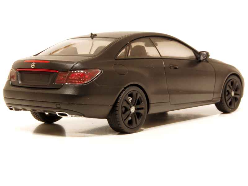 Mercedes E-Coupé C207 Tuning - Prior Design PD850 Black Edition Wb Front Fenders For Mercedes E Class C207a207 Pd850 Black Edition Widebody Aerodynamic Kit Prior Design 1 1920x1080