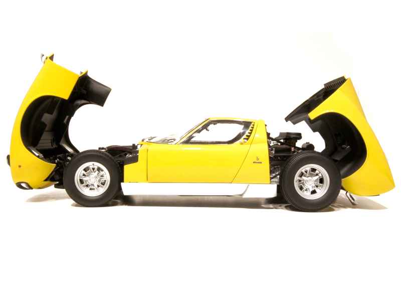 65740 Lamborghini Miura P400 SV 