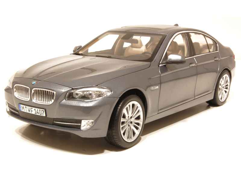 65765 BMW 550i/ F10 2010