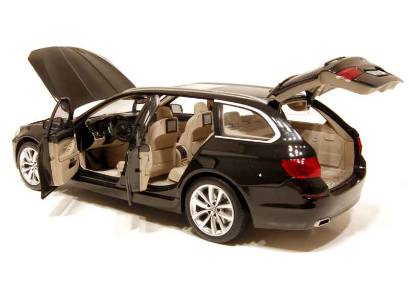 BMW - 550i Touring/ F11 2010 - Norev - 1/18 - Autos Miniatures Tacot