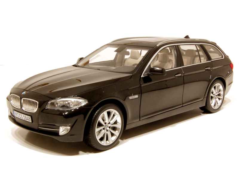 ノレブ NOREV  550i ツーリング 5シリーズ 2010 1/18 ノレブ NOREV BMW 550i ツーリング 5シリーズ 2010 1/18 【公式通販】