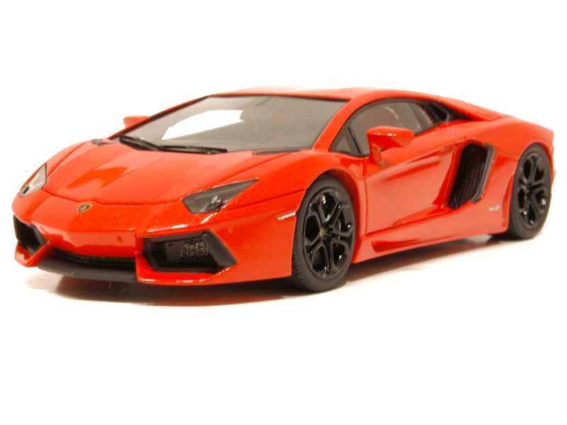 66584 Lamborghini Aventador LP 700-4 2011