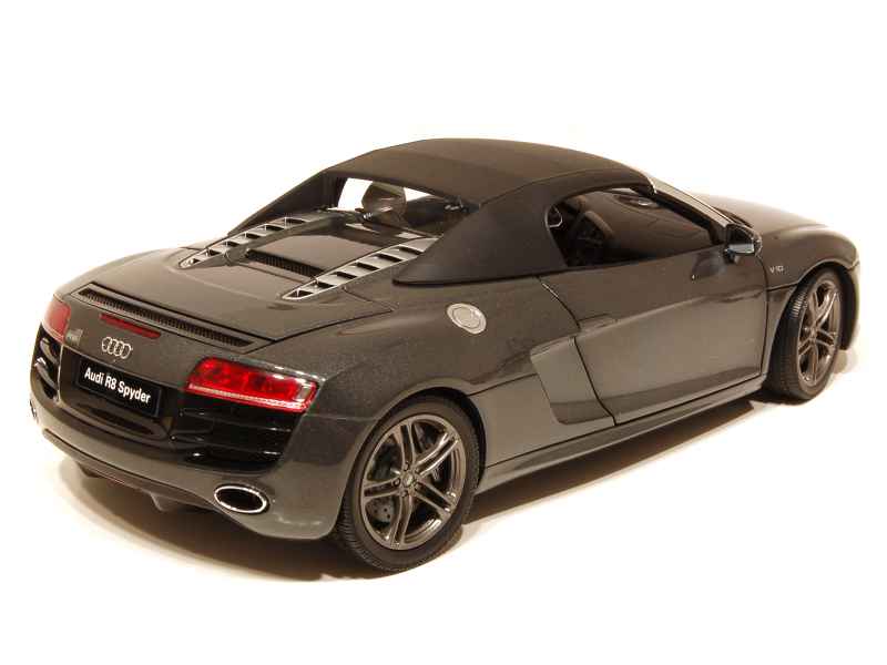 66922 Audi R8 5.2 FSI V10 Spyder 2009