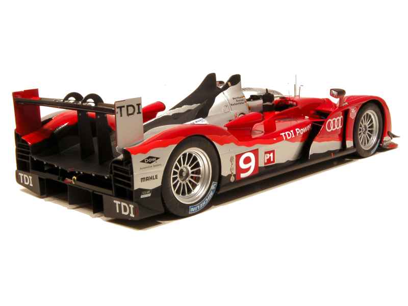 Audi - R15 Plus TDi Le Mans 2010 - Spark Models - 1/18 - Autos