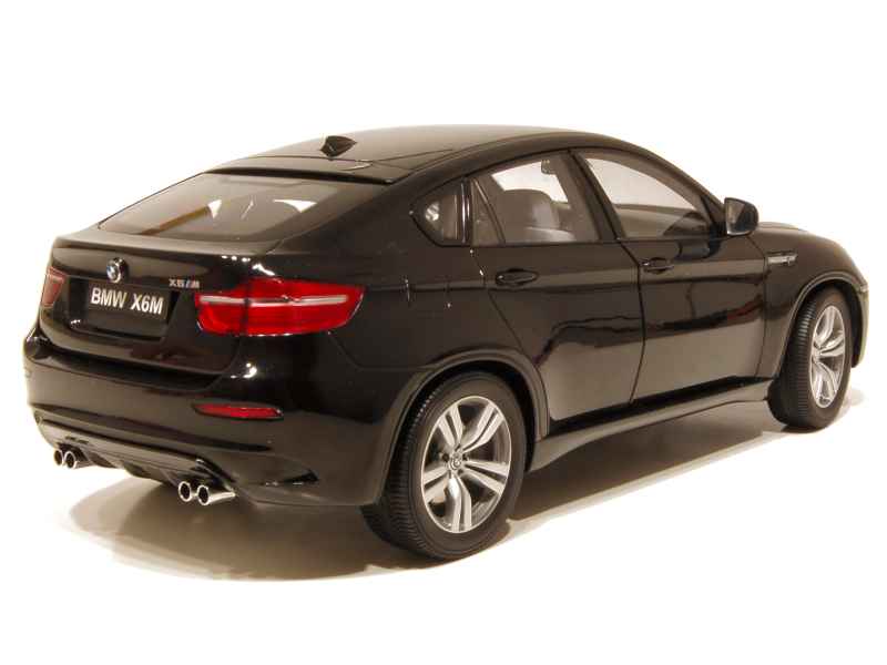 Miniature Voiture BMW X6M 2018 Blanche 1:24 - Marque Rastar - Portières Ouvrantes - Die-Cast