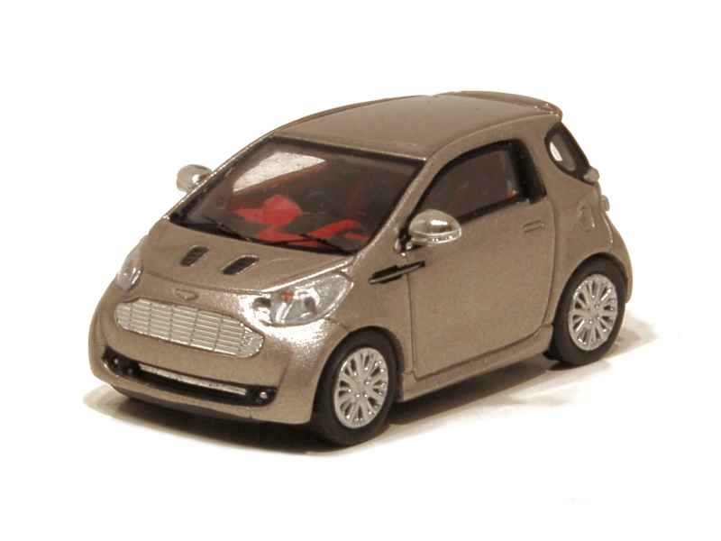 67223 Aston Martin Cygnet 2010