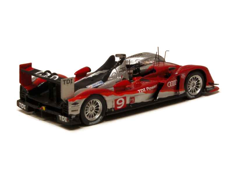 67224 Audi R15 Plus TDi Le Mans 2010