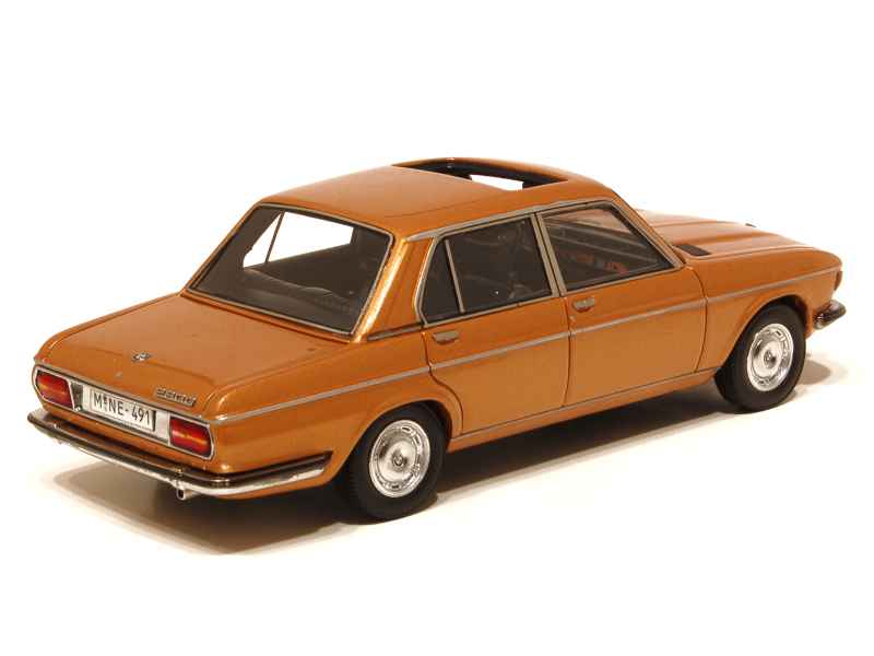 67461 BMW 2800/ E3 1974