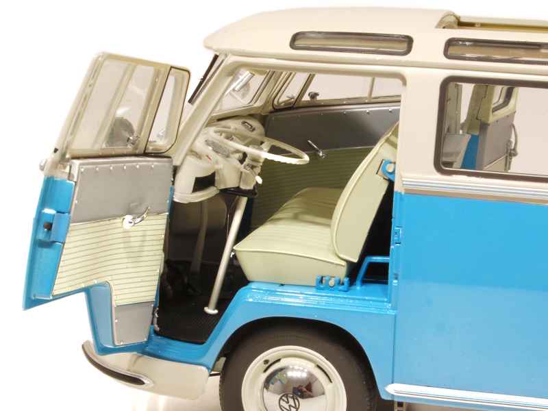 67488 Volkswagen Combi Samba Bus 1960