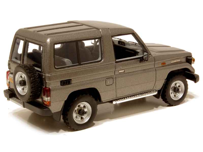 67511 Toyota Land Cruiser LJ70 1986