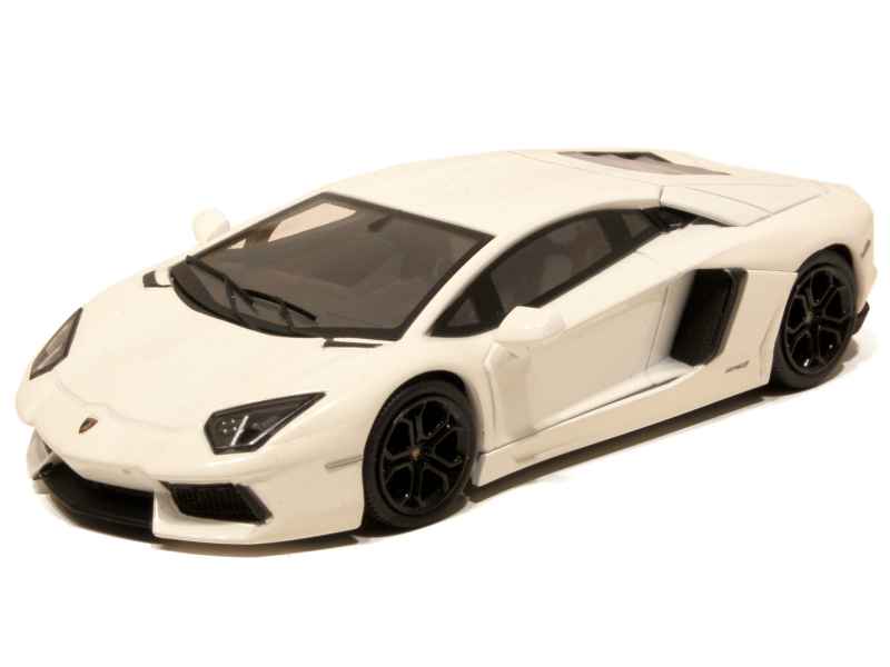 67675 Lamborghini Aventador LP 700-4 2011