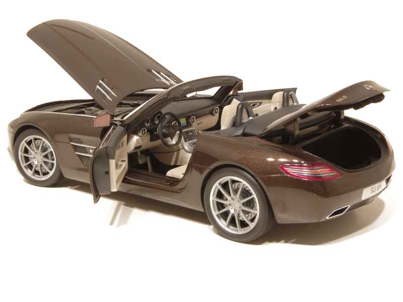 67680 Mercedes SLS AMG/ A197 Roadster 2011