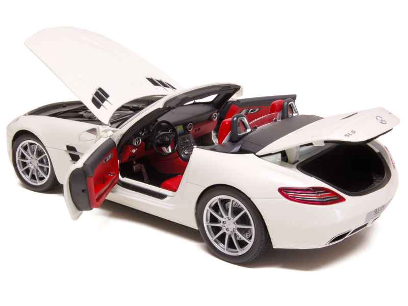 Brabus 700 Biturbo (Schuco) 1/43e