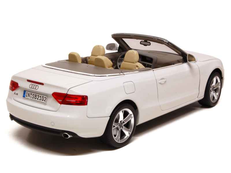 67827 Audi A5 Cabriolet 2009