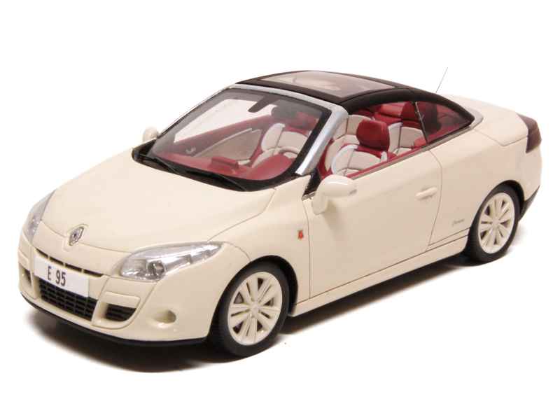 68648 Renault Megane III CC Floride 2011