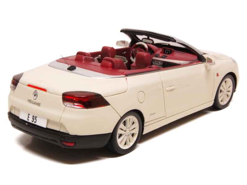 68648 Renault Megane III CC Floride 2011