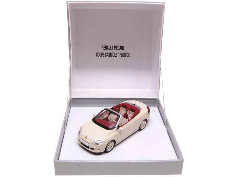68648 Renault Megane III CC Floride 2011