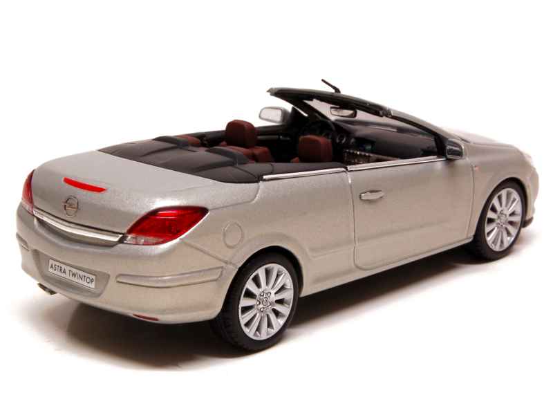 68738 Opel Astra H Twin Top 2009
