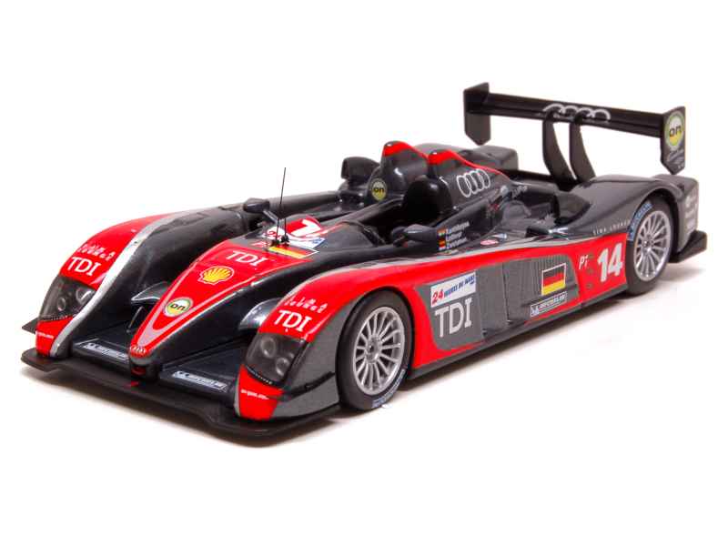 68822 Audi R10 TDi Le Mans 2009