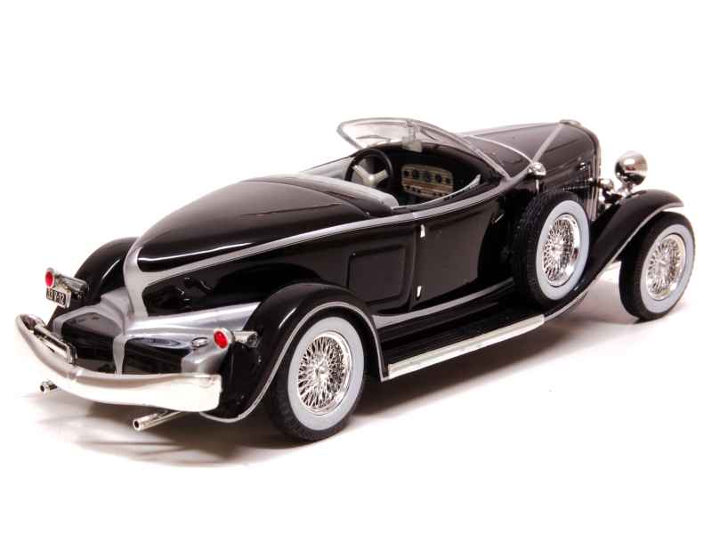 68843 Auburn Boat Tail Roadster 1933
