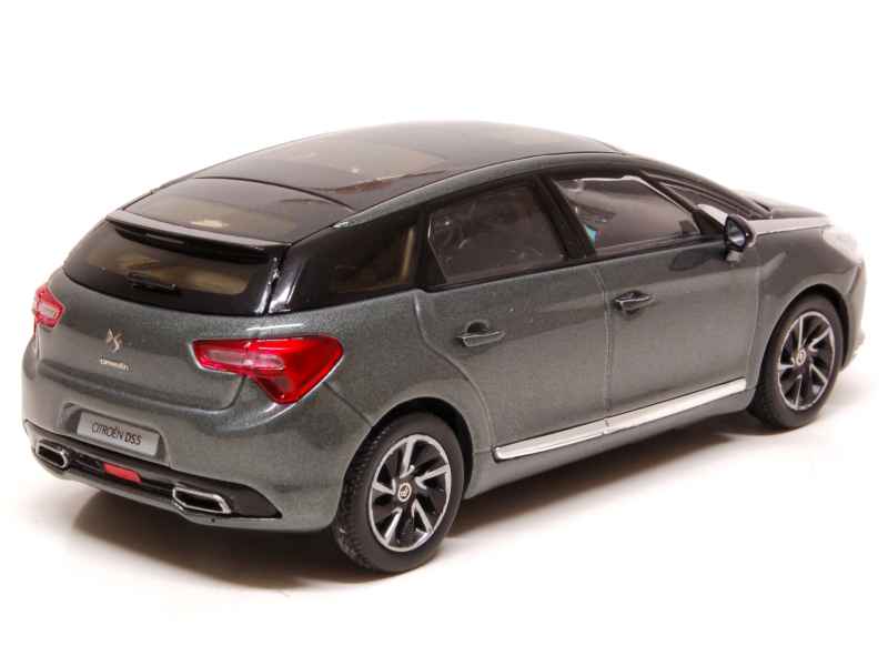 68991 Citro&euml;n DS5 2011