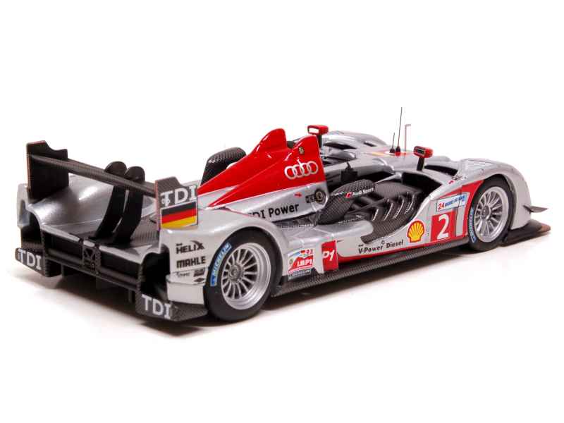 69061 Audi R15 TDi Le Mans 2009