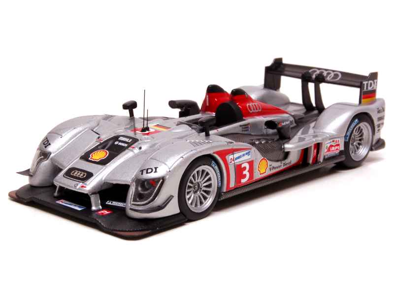 69062 Audi R15 TDi Le Mans 2009