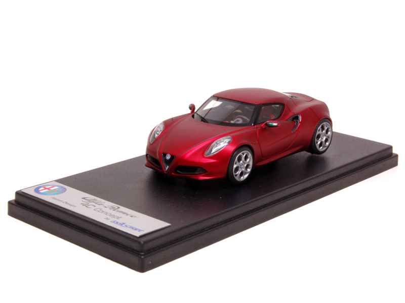 69069 Alfa Romeo 4C Concept Genève 2011