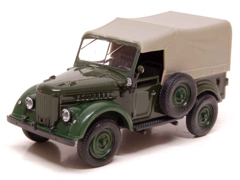 69173 GAZ 69 Bâché